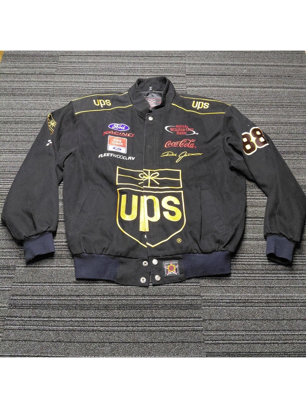 Vintage Dale Jarrett #88 UPS NASCAR Racing Jacket Mens M Black Embroidered